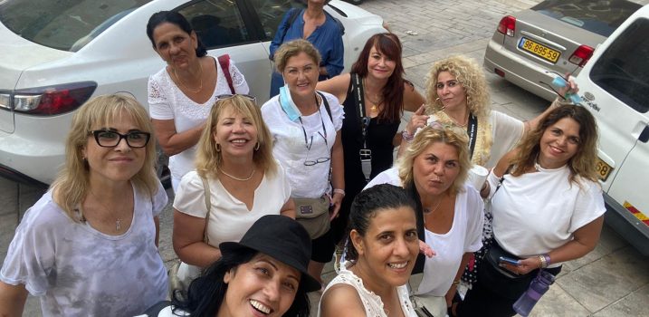 1d67843a-1150-4949-8459-3c0a235b81cc