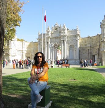 ולמה בחצה כניסה עדנה