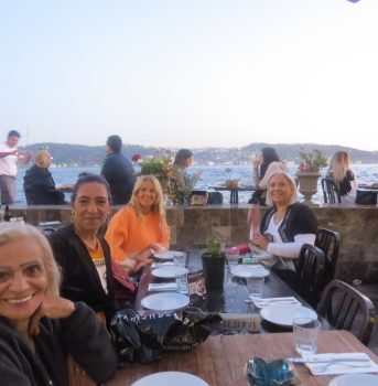 על הים אורטקוי