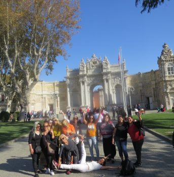 תמונת קבוצה 3 דולמה במחצה